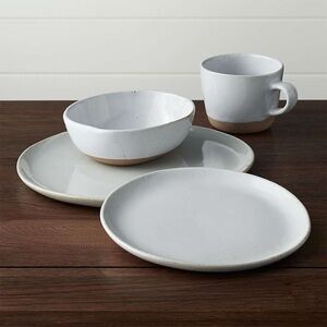 Crate&Barrel “Welcome II” Stoneware Dinnerware Sets (Four of them)- 4 pieces
